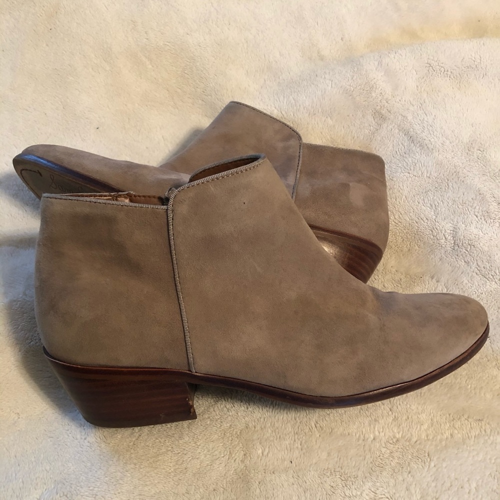 Sam Edelman Booties/ Putty Suede